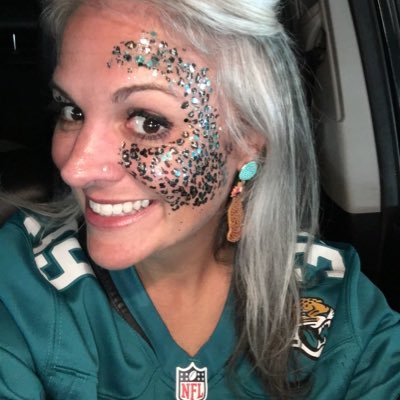 Jacksonville Jaguars. Arkansas Razorback. Calls Texas home. Leader of the 904 in the 512.