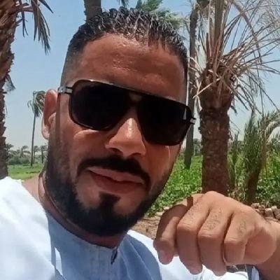 وأن سئلوك عن مصر ؟ هي بجمال يوسف وحزن
أبيه وفساد اخوته🇪🇬