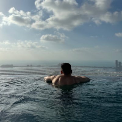 ArmoredShawn's profile picture. 