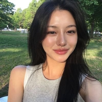 nienoui's profile picture. try to achieve everything, also with `nomin´ is always in my side