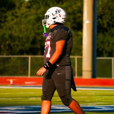 Oakland High School /Dual sport athlete /Child of God✝️ :Phone number 6157696482/ Email:maliekkirby044@gmail.com Class of 2029 6’4 / 240 LT/DT