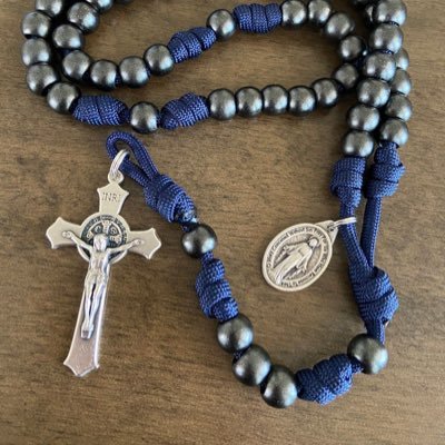 _ROTHSCHILD_1's profile picture. Credente, Cristiano per religione, Cattolico per fede|| Matador al toro.#BostonCeltics #ManchesterUnited #AsanteKotoko #Kobe #CR7 #Harden #Ibrahimović #Sarkodie