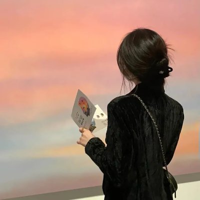 日本には、美しい言葉、美しい風景、美しい心があります。
その全てを「当たり前」だと思わず、大切にしたい。
小さなことでも、それを伝えていきたいです。
