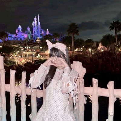 mnm_mnm_12's profile picture. 多摩美 芸学２年