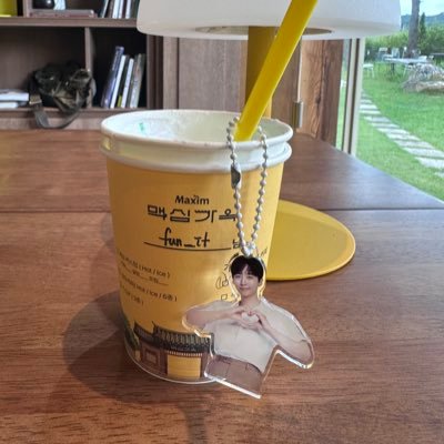 ๋๊ตฌ๋ณด๋ค ๋ฐ๊ฒ ๋น๋ ์ด์คํธ๋ฅผ ์์ํด ์กฐ์ฉํ ์ด์คํธ๋ง ํด์
