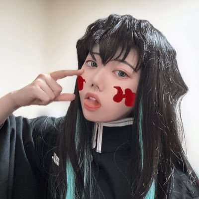 20↑25↓/鬼滅に狂ってるレイヤー/関西/鬼滅レイヤー/ 無言フォロー失礼します!🙌🏻 推し達→🔥 🌫️⚡️ 🏷️ゆっくりお迎え中です!片思い3日まで!