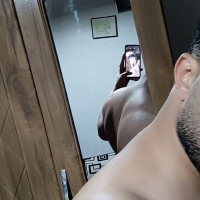 samsolt8087's profile picture. 