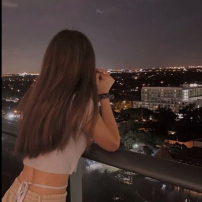 CardozoSne67488's profile picture. 25 | Dreamer & Doer 💫
📍City Girl | 🌍 Wanderlust Soul
☕ Coffee Addict | 🎶 Music = Therapy
💻 Marketing by day | 📸 Aesthetic by vibe
📚 Still writing my life