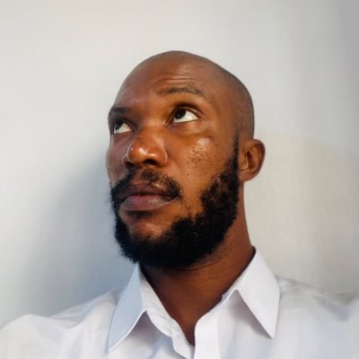 davidfrank93's profile picture. Humanity over Religion 🥸