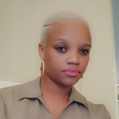 LoveCandy012's profile picture. A girl out of the cage ❤️