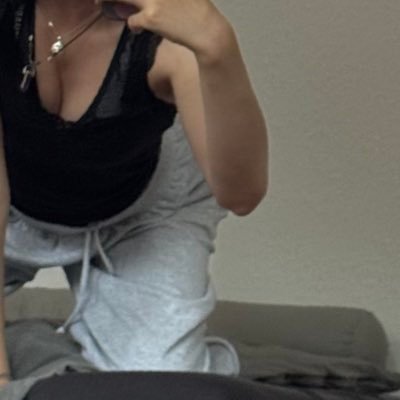 gojos_satoru's profile picture. 19