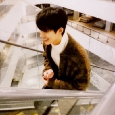 jupnghoe's profile picture. 