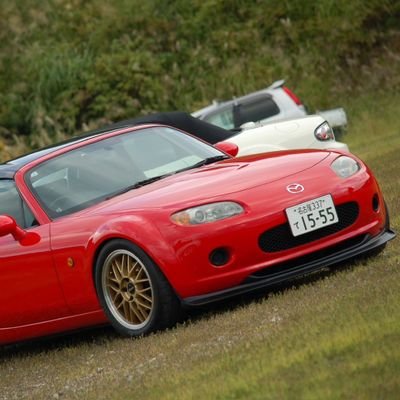やっと履けるホイールが5本スポーク以外に増えた。
ホイール真っ黒な事が多いです。
カメラ(nikon F50) (Nikon COOLPIX P90)にたまにチャレンジしてます。