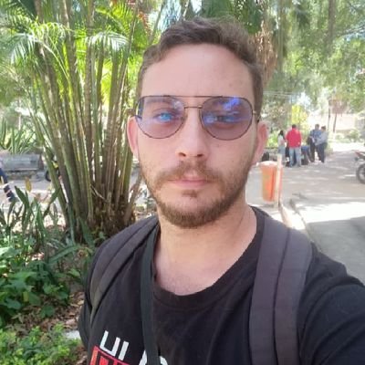 Marido da Paloma / Vasco / Chelsea / Direita Liberal / MBL / Partido Missão / Estudante de Administração (Senac) / Estudante autodidata de Python IA