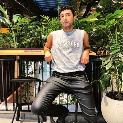 dhenao1293's profile picture. No se cómo se usa esto, solo lo estoy intentando 😝