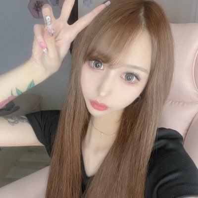 仕事とゲームとアニメで構成されてる女😇タトゥー女子♡⃛MBTI_ENFJ♡⃛美容オタク♡⃛TikTokライバーが地味な副業です。