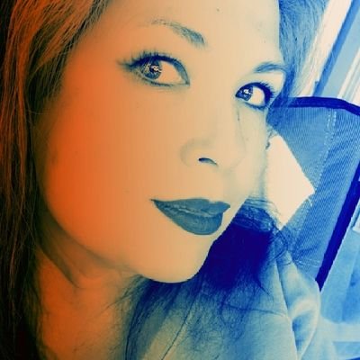 Vox Doctora, Vox Dei 🌺
HDIC: La Doctora's Legion 🌺 Adult Entertainer 🌺
Headmistress: #ForgivingEagleAcademy 🌺 Call Sign: Grumplebee
