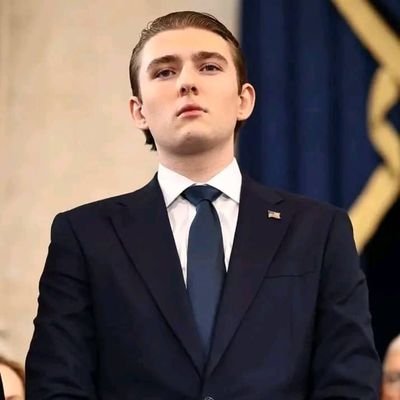 barro17013's profile picture.