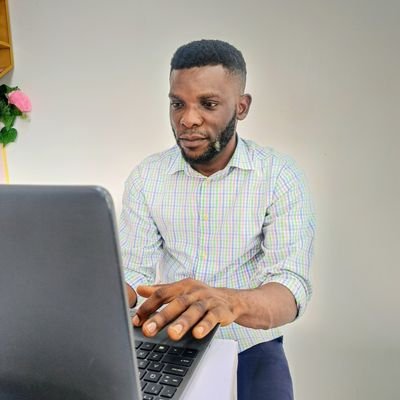 Tech Entrepreneur
Copywriter!