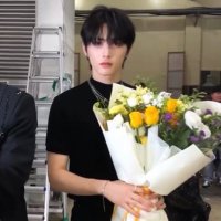 샘이 (@w3llspr1ng) 's Twitter Profile