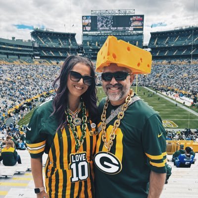 SamieyKizer's profile picture. wife | mama | packers