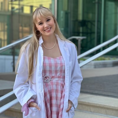 ML & Protein Engineering @romerolab1 @DukeUBME || @ml4proteins Co-organizer || @Baylor & @UWMadison Alum || @ASBMB Today volunteer writer || A Moment of Magic👑