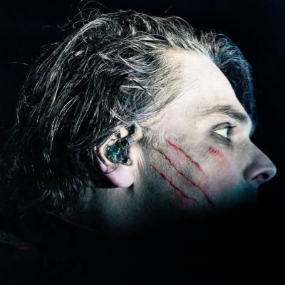 MCRLored on IG / profile pic by /samantha.s.photo.s on IG #mychemicalromance
