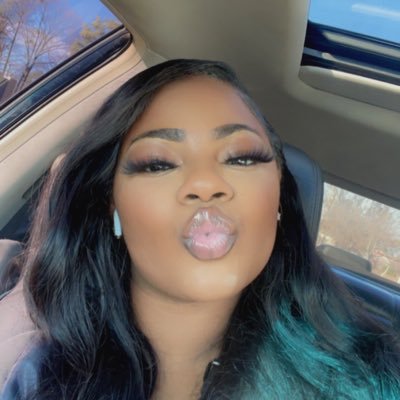 💕 The Villian in everybody’s story Pretty. Paid. Put Up.