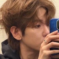 B. (@fluffybyuneee) 's Twitter Profile