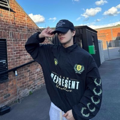 🏠 live with positive vibes 🐶 | 🩵 | engene | onedoor | fan account | asawa ni jake sim 💍. #cengkyu