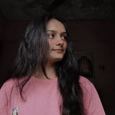 student 12 ✍️✍️
god lover😄❤️❤️❤️
indian🤟🤟
my birthday 17 June 2003❤️❤️