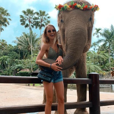 Charlotte199309's profile picture. 💞💞💞
independent 
successful 
staying healthy
loves animals
loves cuddles
hardworker
charity work
loyalty and love