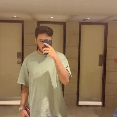 Abdulba95299234's profile picture. 