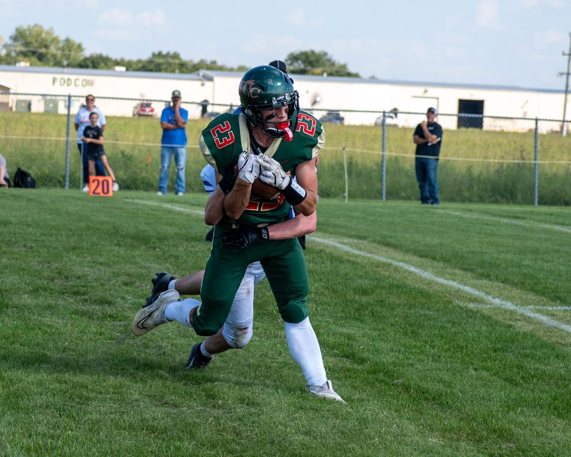 brody_scalese23's profile picture. 6’0 170 lb | LB/TE | Kittson County Central 225 Bench | 320 Squat | 4.9 40 | 2026