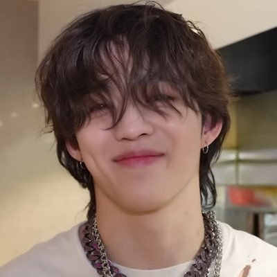 petition for rockstar cheol to make more appearances (edit: rockstar cheol makes an appearance with HBD‼️)