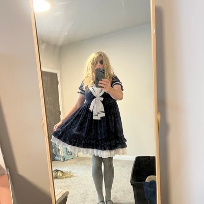 AshleyJ3365's profile picture. a good girl that loves to have some fun 🧒