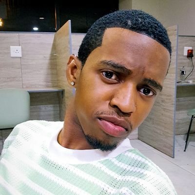 iam__thapelo's profile picture. I am divinely created and guided by a divine energy. ✨🏳️‍🌈

♍️