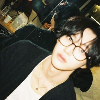 Adaam. (@defizcient) 's Twitter Profile