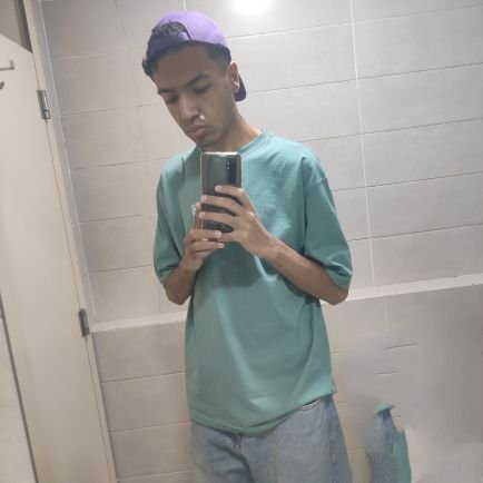 OmarEss11573230's profile picture. let's fail in the most beautiful way