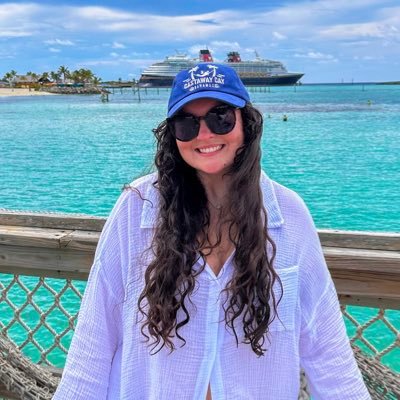 aubreighvarias's profile picture. Hey, where’s Perry?