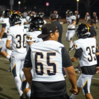 Sunny Hills High School | C 🏈 | CO’27 | 3.3 GPA | 6’0 | 263 lbs | garrett.jtulio@gmail.com | (562)-569-4795