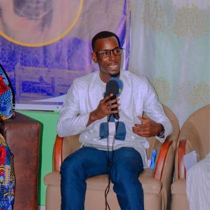 abdouwade200's profile picture. Communicant et mercaticien de formation à Institut Polytechnique Thomas Sankara ( IPD) par ailleurs, 

Coordonnateur Pastef Ndiagne/Louga