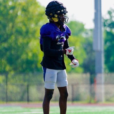 butler grizzlies 6’1 wftx (4.44, 40) (33 in vertical)