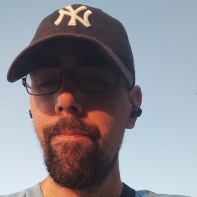 BorjaDuki's profile picture. 90%Andaluz 10%Gallego.TDAH. Camarero.