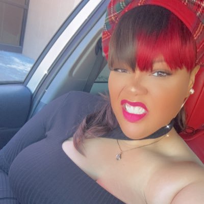 JShariluv's profile picture. 