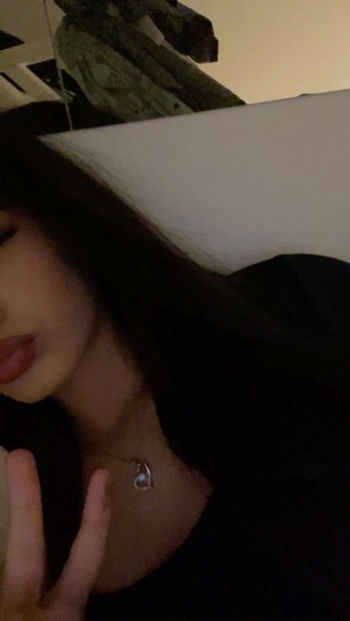 Virginia_Udall's profile picture. This is only a side page... Kindly follow my main page @GanabriaSummer