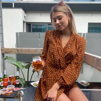 1Danic_a's profile picture. 