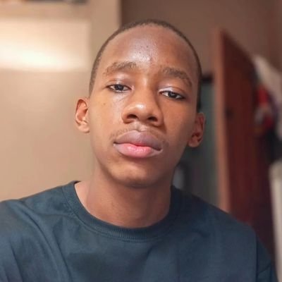 SemaEssien's profile picture. || UI UX desinger || Graphics design || Crypto