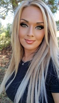 victoriahardinm's profile picture. Real Estate, Law Student, Graphic Design and Developer.