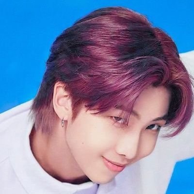 BTS💜 OT7
Life is a soup and we are all in love with the fork Kim Namjoon